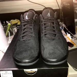 Nike Air Jordan's Men's 8 Black/Grey 881472 011